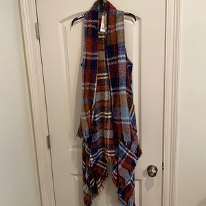 Sleeveless cardigan